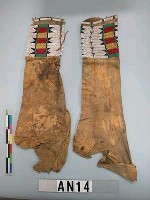 藏品(皮製腿套)的圖片